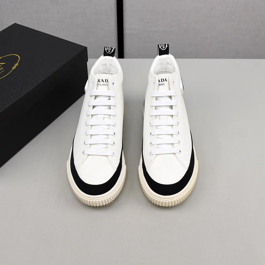 PRADA [Prada] high-top sports and casual shoes. Men's shoes 💰440💰. The upper is made of cowhide, sheepskin lining, rubber outsole, comfortable on the feet, men's size 38-44, choose according to your usual wearing size.